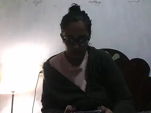 Samanthat33 online show from 12.09.24