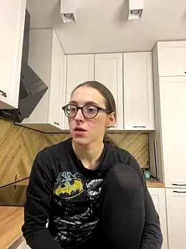 MartiniiSelenna online show from 10.19.25