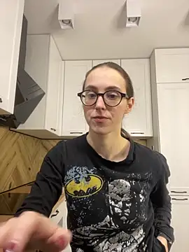 MartiniiSelenna online show from 10.21.25