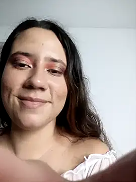 Snapshot of lovely_kitt chatting on 02.07.25 lovely kitt online show from 02.07.25