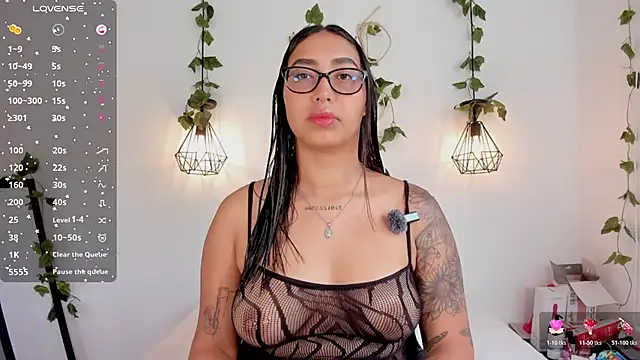 melanieecox online show from 02.10.26