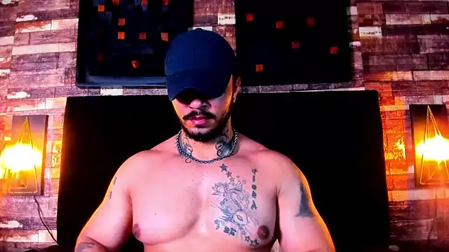 Van Velckan online show from 12.04.24