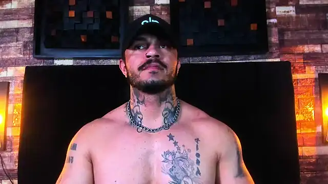 Van Velckan online show from 12.05.24