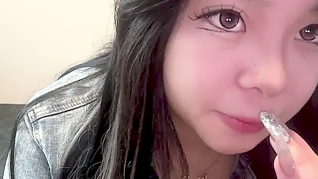 Rei1216xo online show from 03.16.25