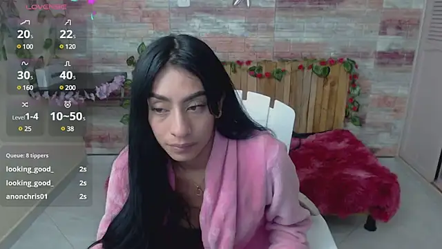 Snapshot of Lucy_joi chatting on 12.17.24 Lucy joi online show from 12.17.24