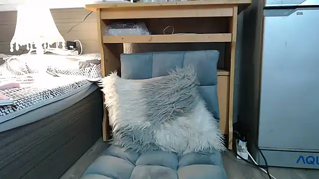 yang hiii online show from 03.05.25