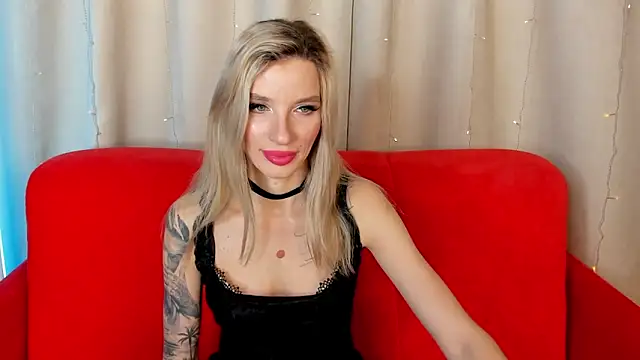 AlinaLovelyX online show from 11.20.25