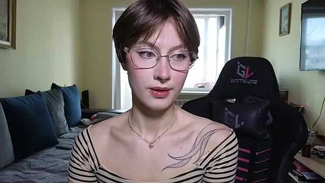 MalvinaBlum online show from 04.19.26