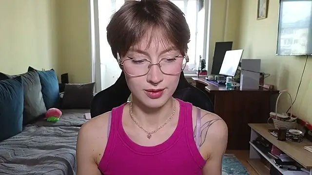MalvinaBlum online show from 04.25.26