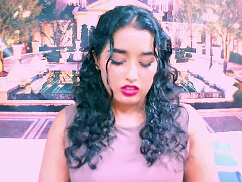 Snapshot of IndianAngel4u chatting on 02.18.25 IndianAngel4u online show from 02.18.25