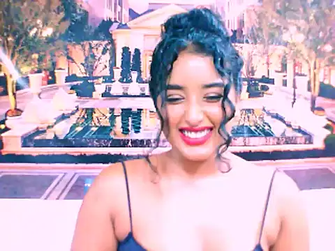 Snapshot of IndianAngel4u chatting on 02.22.25 IndianAngel4u online show from 02.22.25