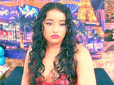 Snapshot of IndianAngel4u chatting on 10.15.25 IndianAngel4u online show from 10.15.25