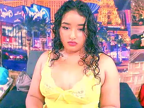 Snapshot of IndianAngel4u chatting on 10.16.25 IndianAngel4u online show from 10.16.25