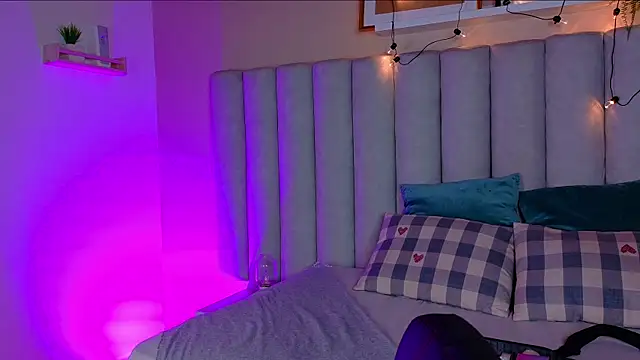 alaia-rogers online show from 10.20.25