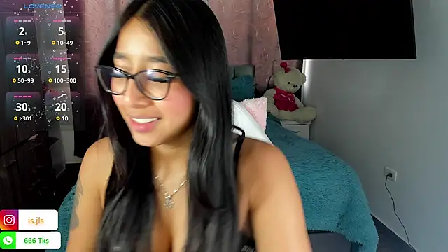 isa bellaa0 online show from 01.28.25