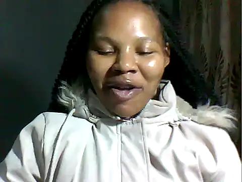 Snapshot of MAZINGDIVA1994 chatting on 02.16.25 MAZINGDIVA1994 online show from 02.16.25