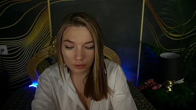 IceDanielles online show from 12.28.24