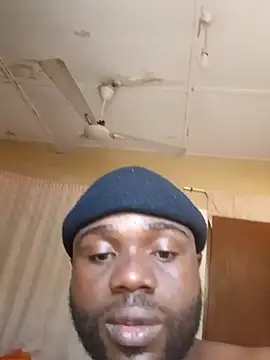 Longblackhardd online show from 02.14.25