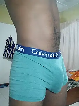 Longblackhardd online show from 03.22.25