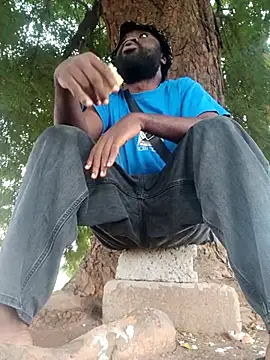 Longblackhardd online show from 09.12.25