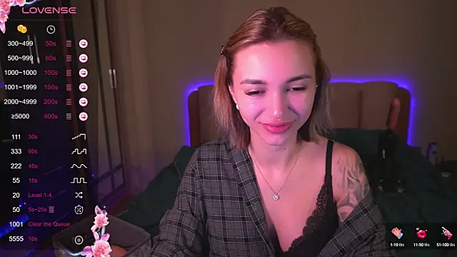 Snapshot of Teo_Rose chatting on 02.12.25 Teo Rose online show from 02.12.25