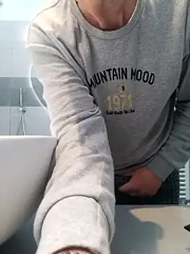 MATTIS11 online show from 02.01.26