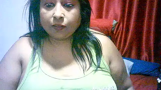 Snapshot of raniofsex02 chatting on 02.10.25 raniofsex02 online show from 02.10.25