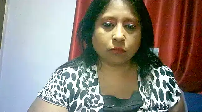 Snapshot of raniofsex02 chatting on 02.16.25 raniofsex02 online show from 02.16.25