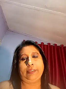 Snapshot of raniofsex02 chatting on 03.10.25 raniofsex02 online show from 03.10.25