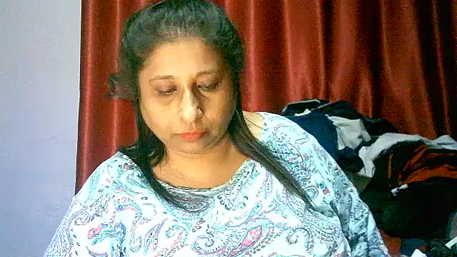 Snapshot of raniofsex02 chatting on 03.20.25 raniofsex02 online show from 03.20.25