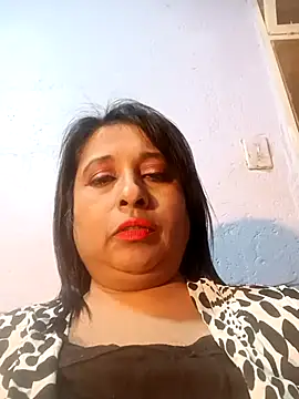 Snapshot of raniofsex02 chatting on 09.30.25 raniofsex02 online show from 09.30.25