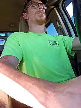 Snapshot of REDHAMMER_ chatting on 10.02.25 REDHAMMER  online show from 10.02.25