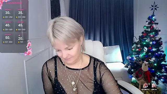 Juarnea online show from 12.18.24