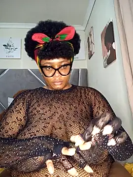 CocoBootyyy online show from 10.15.25