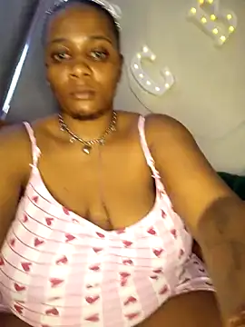 CocoBootyyy online show from 11.22.25