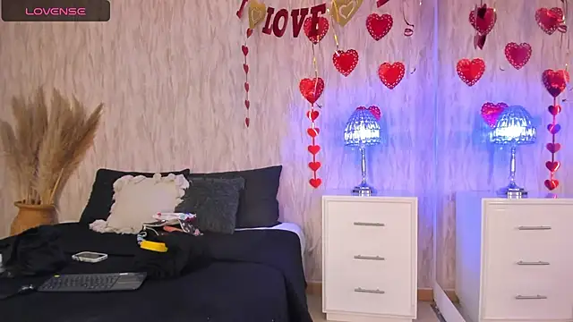 emily parkerr online show from 02.25.25