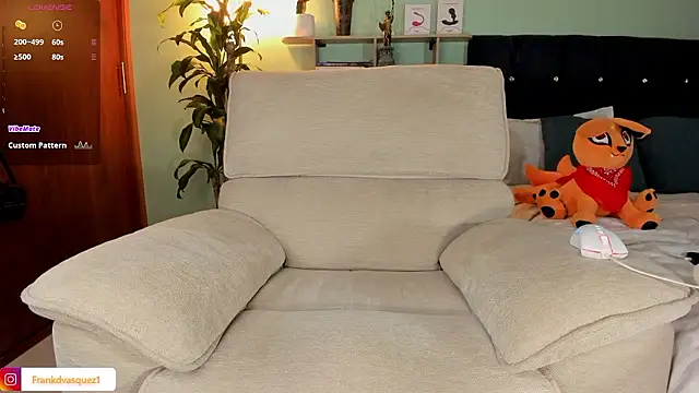 Snapshot of Neganhot_ chatting on 01.08.26 Neganhot online show from 01.08.26