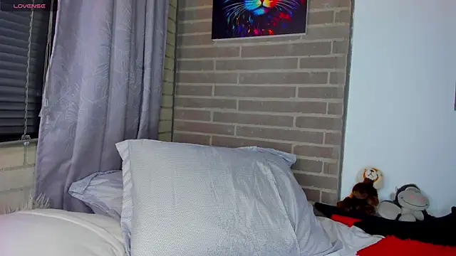 liam oficial02 online show from 04.17.26