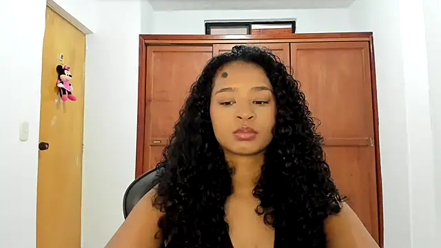 Snapshot of avellanatammy chatting on 03.07.25 avellanatammy online show from 03.07.25