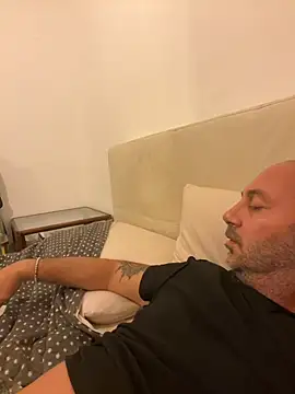 Snapshot of cateodo chatting on 09.26.25 cateodo online show from 09.26.25