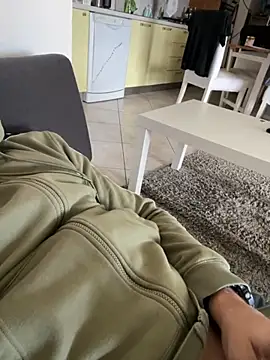 Snapshot of cateodo chatting on 10.01.25 cateodo online show from 10.01.25