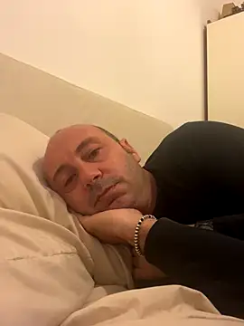 Snapshot of cateodo chatting on 10.07.25 cateodo online show from 10.07.25