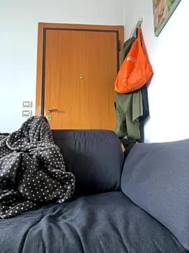 Snapshot of cateodo chatting on 10.22.25 cateodo online show from 10.22.25