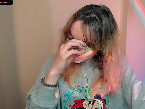 Snapshot of AmandaSell chatting on 10.01.25 AmandaSell online show from 10.01.25