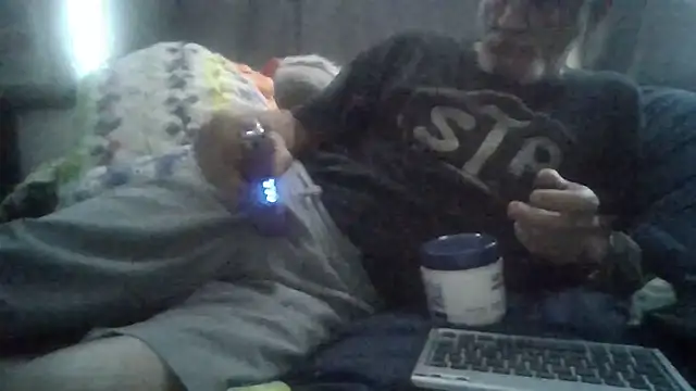 Snapshot of den-rock4u chatting on 11.05.25 den-rock4u online show from 11.05.25