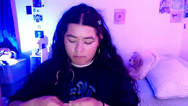 StephaniFox online show from 12.04.24