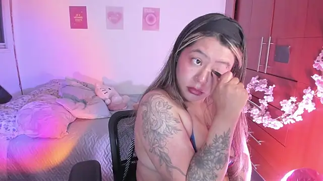 StephaniFox online show from 09.23.25