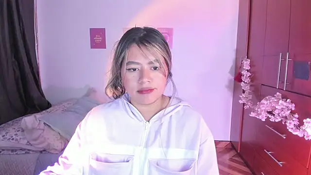 StephaniFox online show from 09.25.25