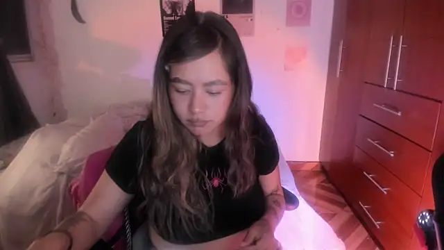 StephaniFox online show from 03.04.26