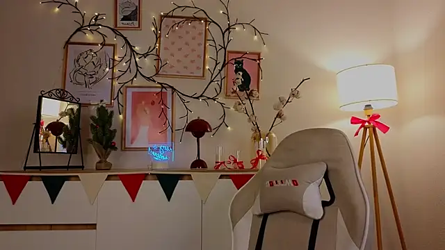 mo11y kitten online show from 01.09.25